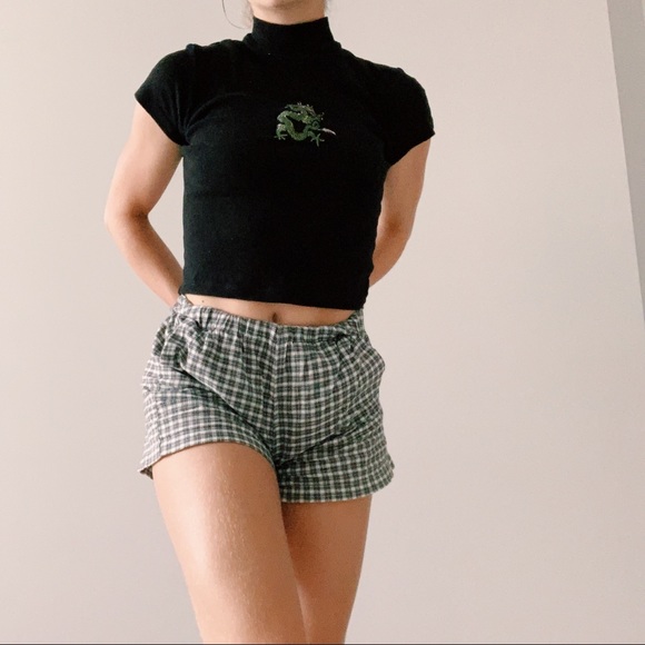 brandy melville dragon mock neck top - Picture 2 of 2